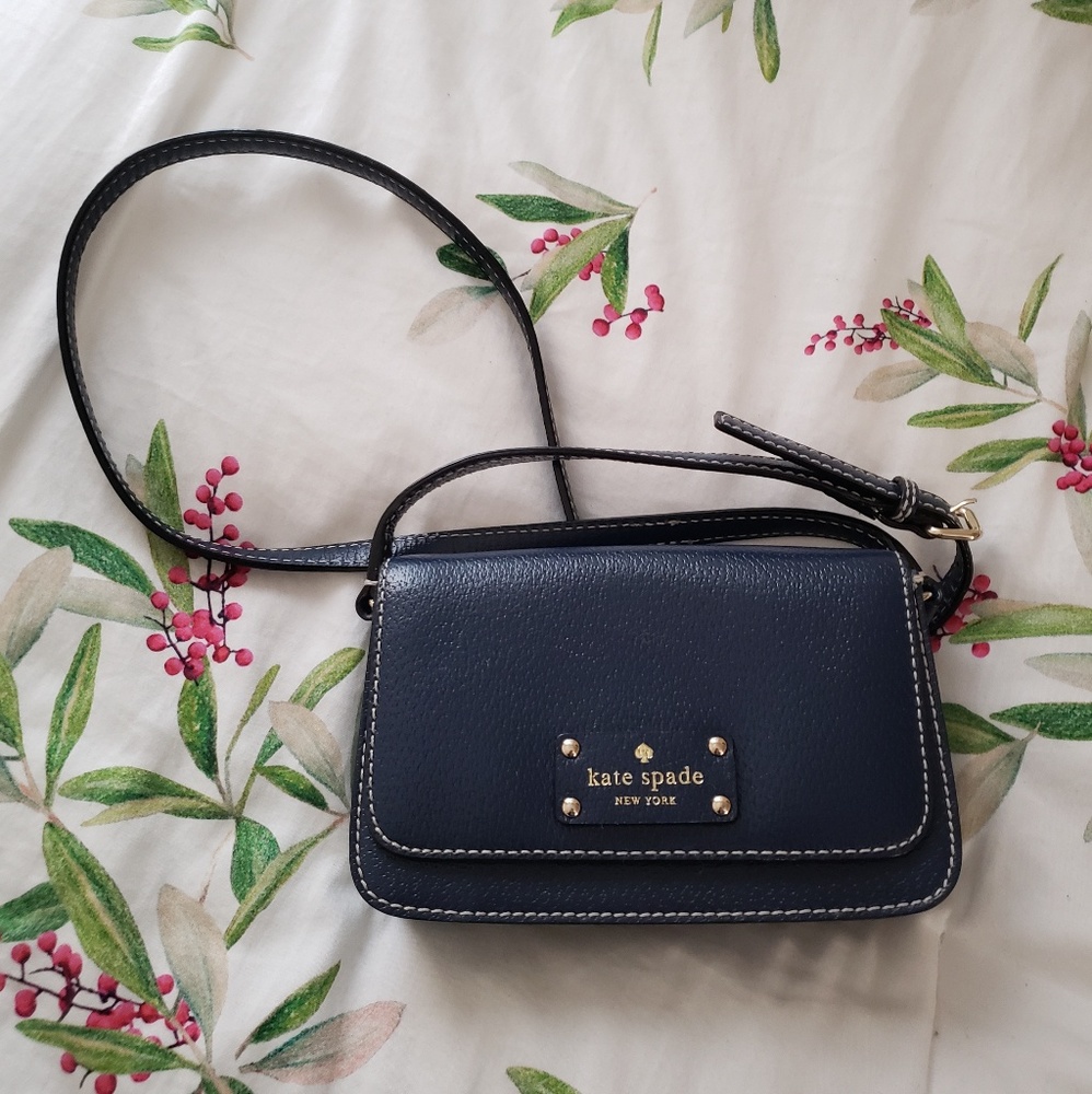 Kate Spade Wellesley Small Fynn Crossbody - Navy